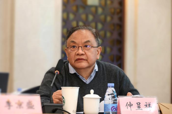 仲呈祥：中央文史研究馆馆员、著名文艺评论家.jpg